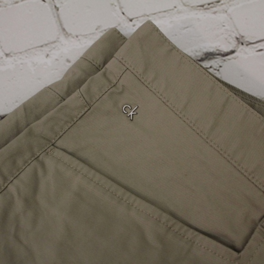 Sale. Calvin Klein  pants size 38